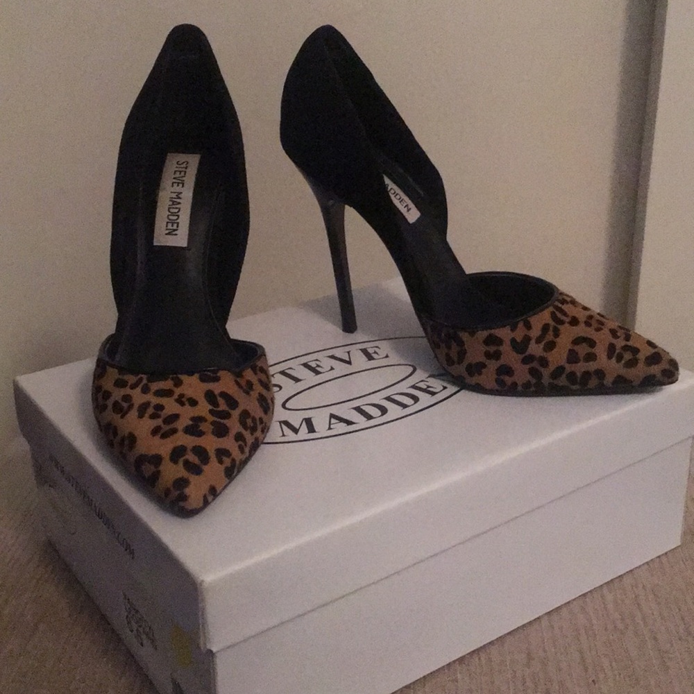 Steve Madden Black, Leopard heel